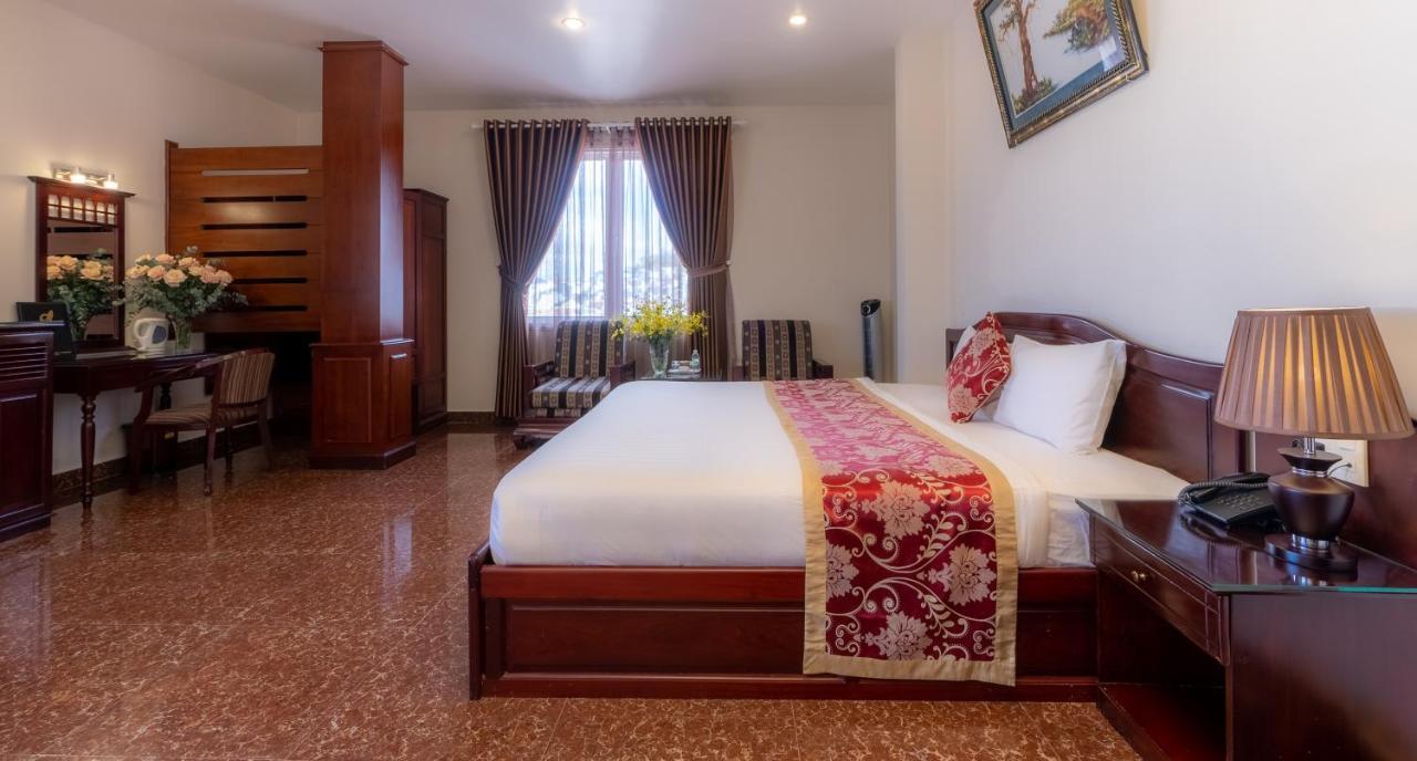 Mai Vang Hotel Далат Екстер'єр фото
