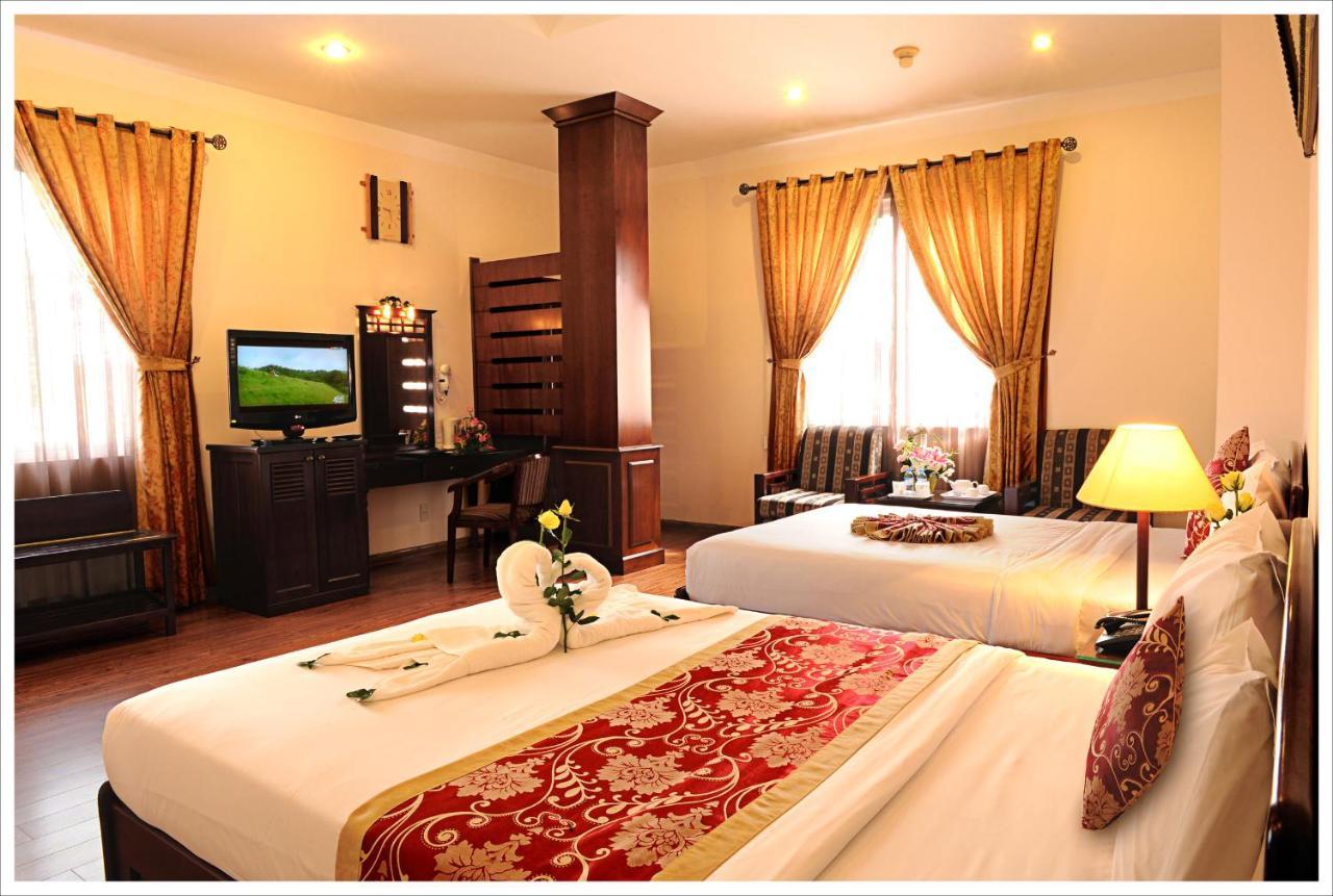 Mai Vang Hotel Далат Екстер'єр фото